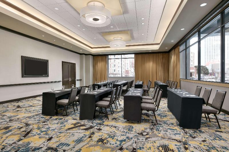 בית מלון כפרי Hilton Garden Inn Atlanta Downtown