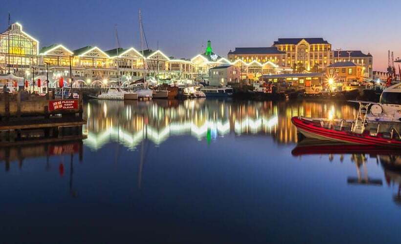 בית מלון כפרי Holiday Inn Express Cape Town City Centre, An Ihg