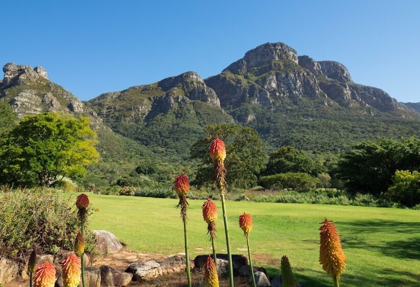 בית מלון כפרי Holiday Inn Express Cape Town City Centre, An Ihg