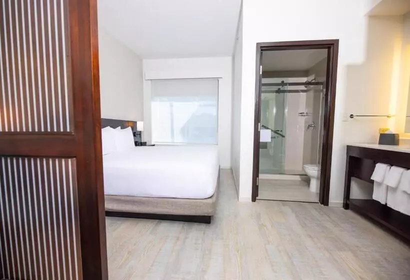 Отель Hyatt Place West Palm Beach