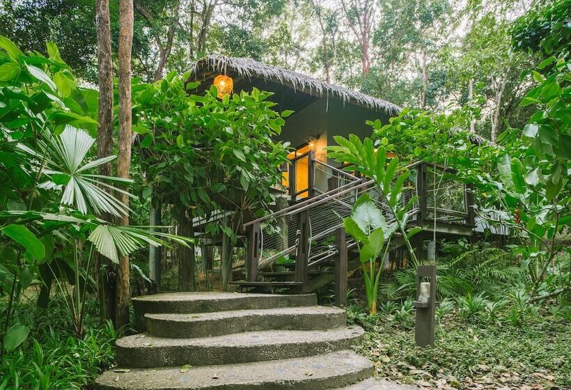 호텔 Koh Yao Yai Village