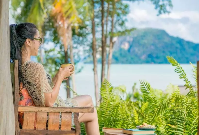 Отель Koh Yao Yai Village