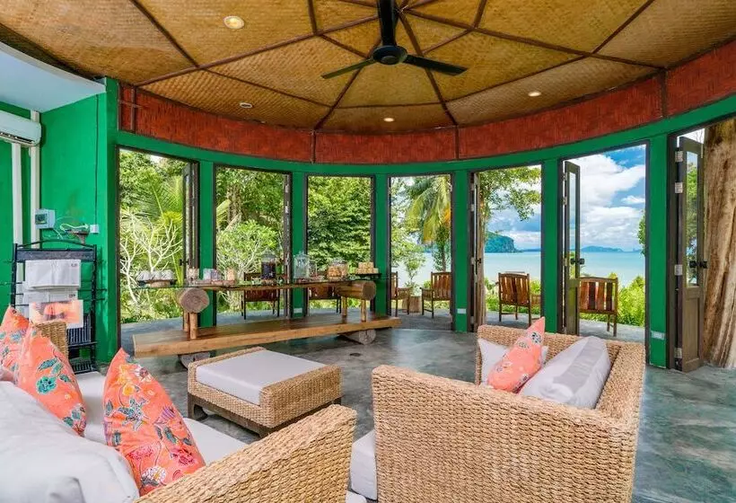 Отель Koh Yao Yai Village