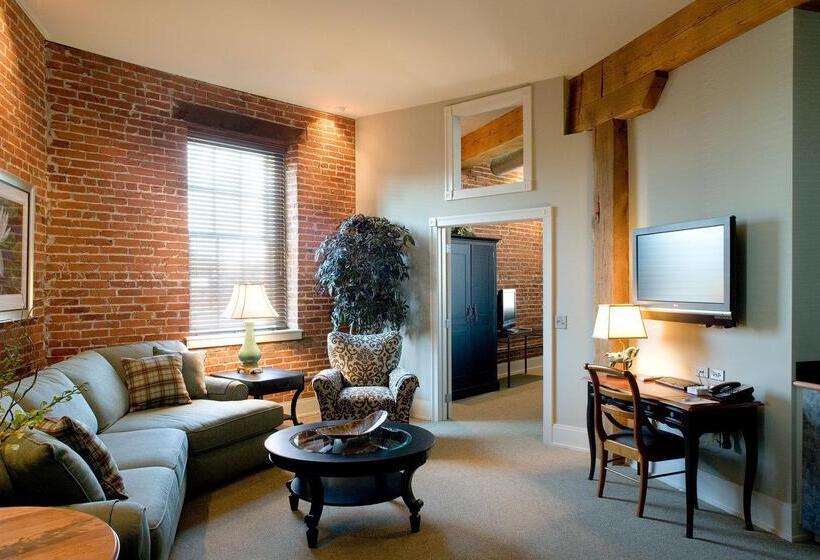 فندق Lancaster Arts