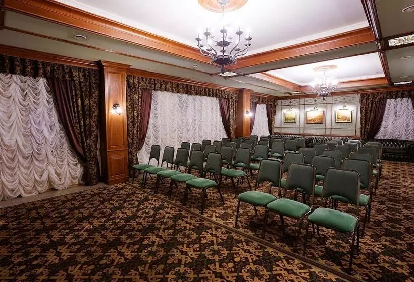 호텔 Lancaster Court