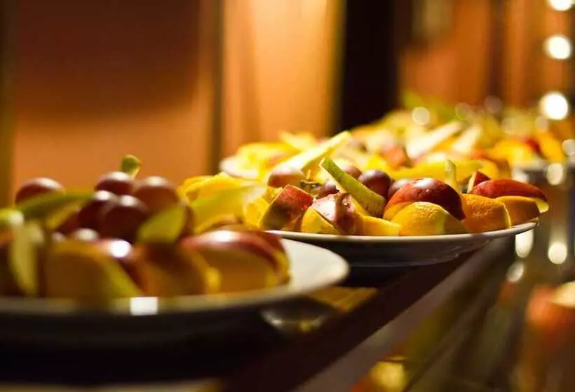 호텔 Lancaster Court