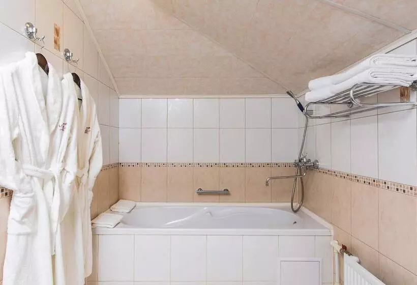 호텔 Lancaster Court