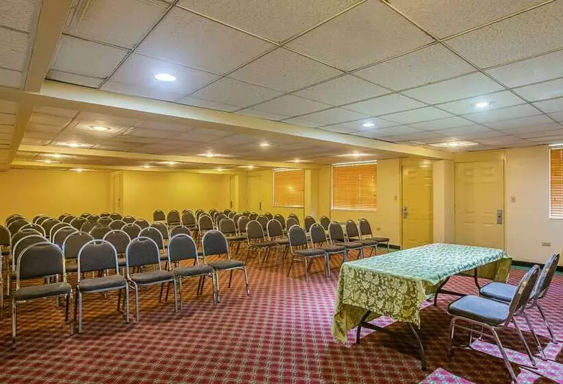 Otel Quality Inn Atlanta Northeast I85