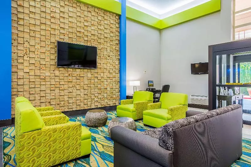 Otel Quality Inn Atlanta Northeast I85