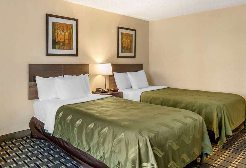בית מלון כפרי Quality Inn Duluth   Atlanta Northeast