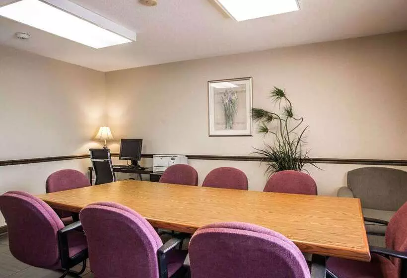 فندق Quality Inn Elgin I90