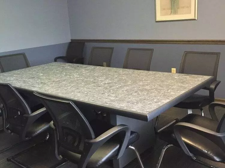 فندق Quality Inn Elgin I90