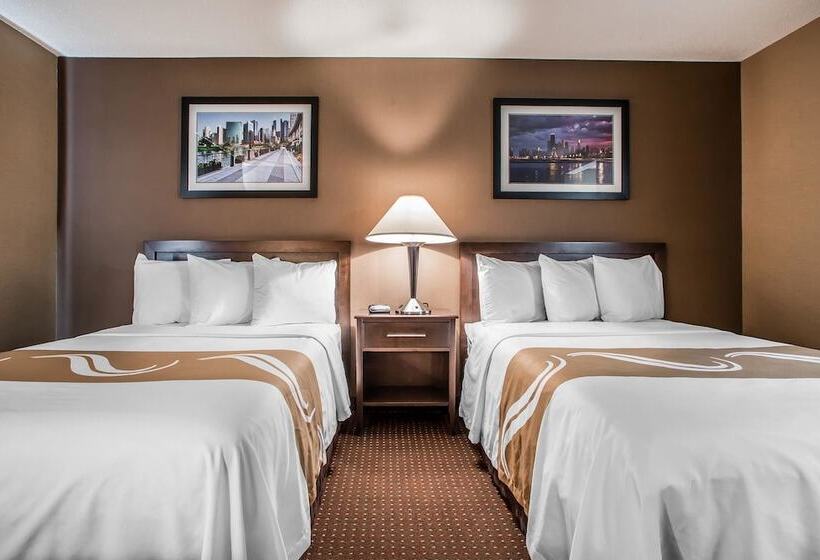 فندق Quality Inn Elgin I90