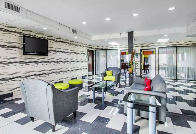 酒店 Quality Inn Prattville I65