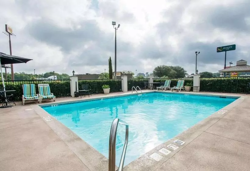 酒店 Quality Inn Prattville I65