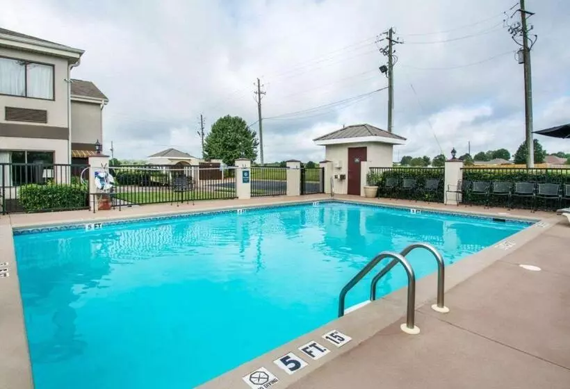 酒店 Quality Inn Prattville I65