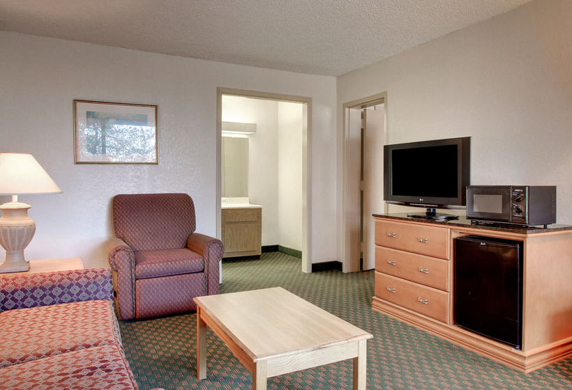 فندق Vicksburg Inn & Suites