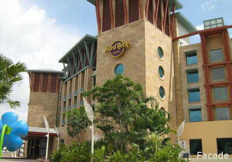 فندق Resorts World Sentosa