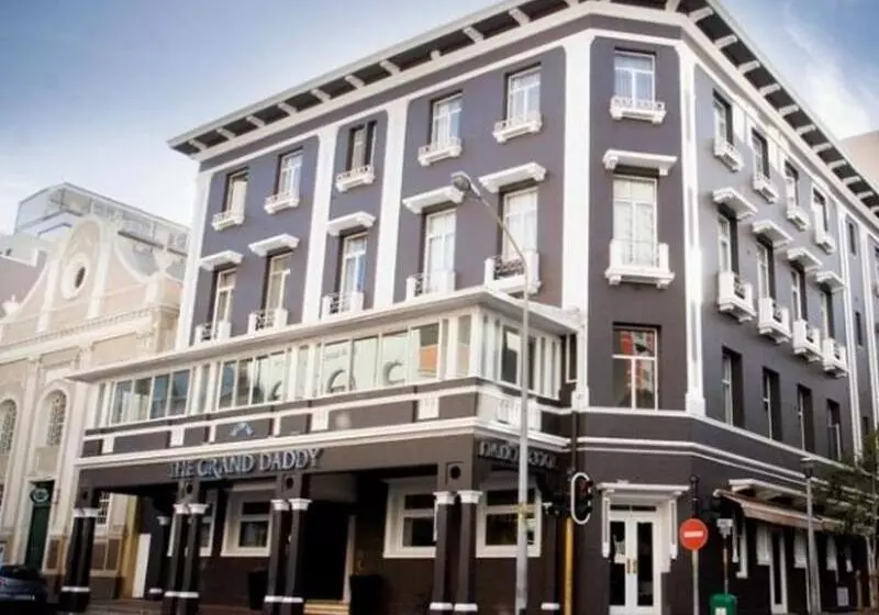 Отель Grand Daddy Boutique