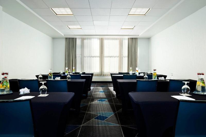 Hotel W Minneapolis  The Foshay