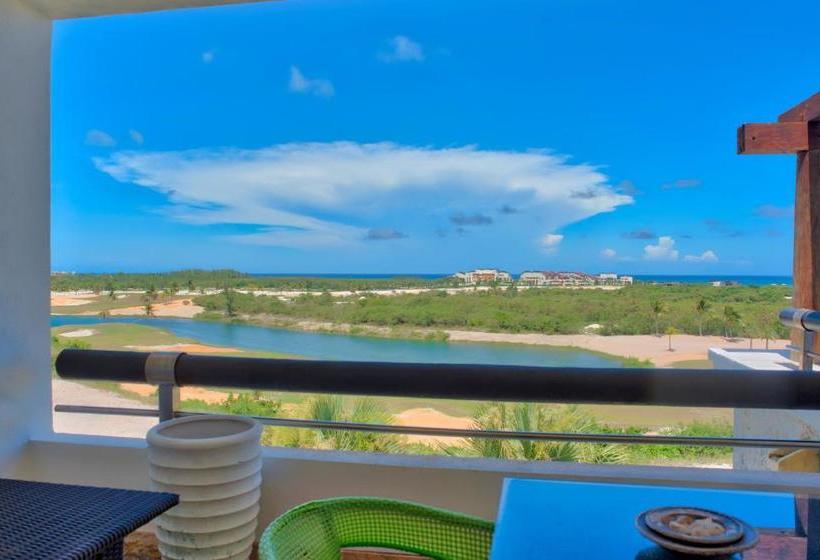 هتل Xeliter Golden Bear Lodge, Cap Cana