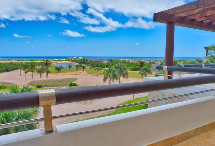 هتل Xeliter Golden Bear Lodge, Cap Cana