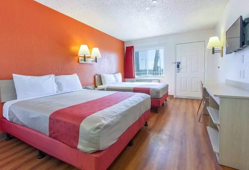 Motel 6 Phoenix, Az  Airport  24th Street