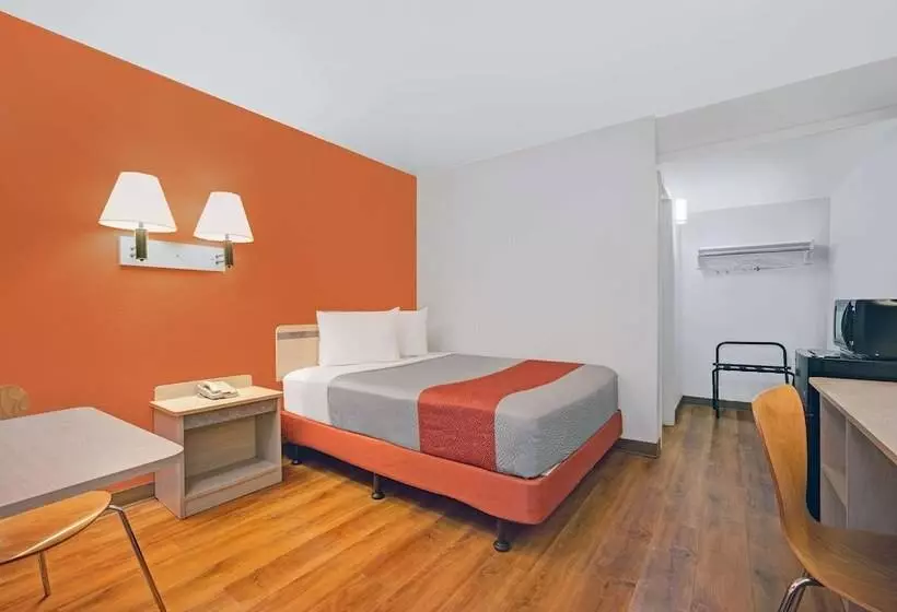 Motel 6troutdale, Or  Portland East