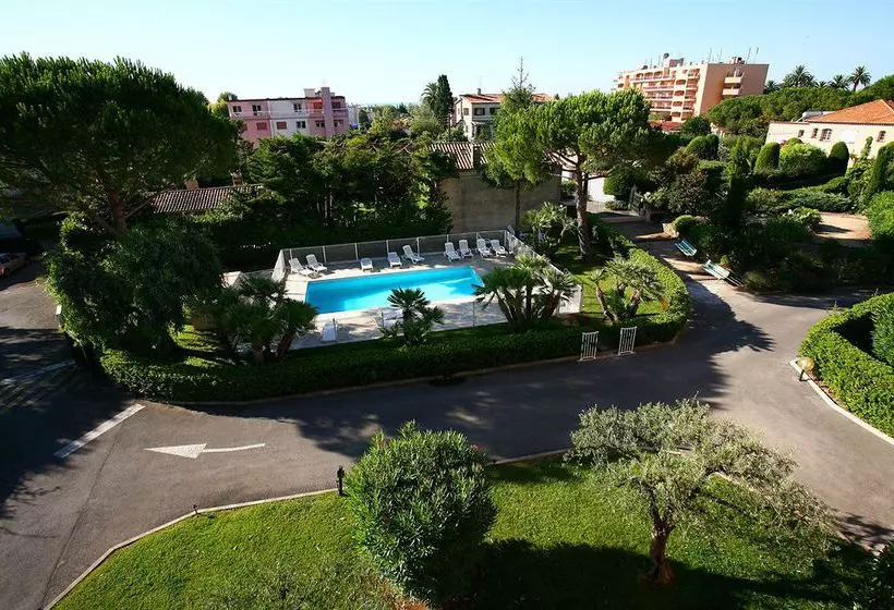 Residhotel Eden Paradise