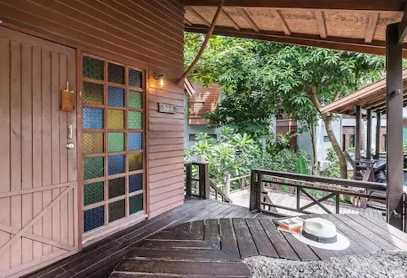 Cocohut Beach Resort & Spa