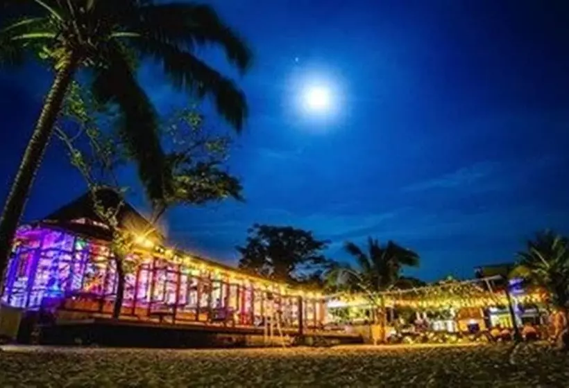 Cocohut Beach Resort & Spa