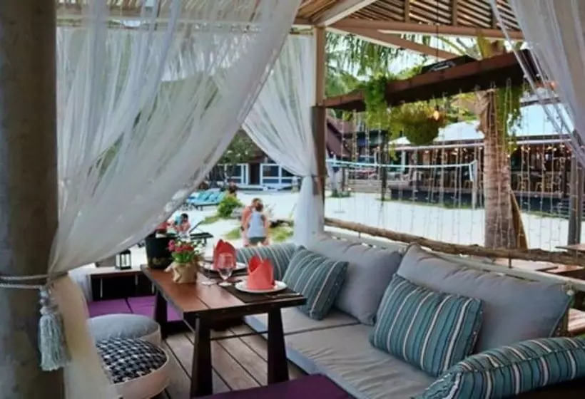 Cocohut Beach Resort & Spa