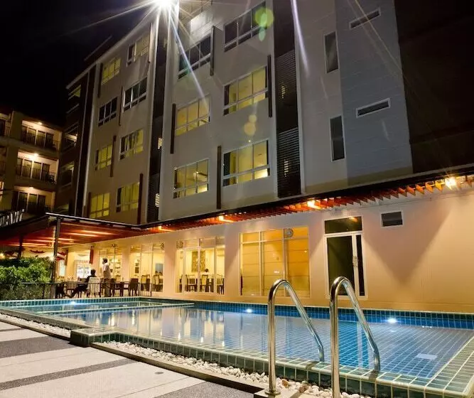 هتل Sinsuvarn Airport Suite