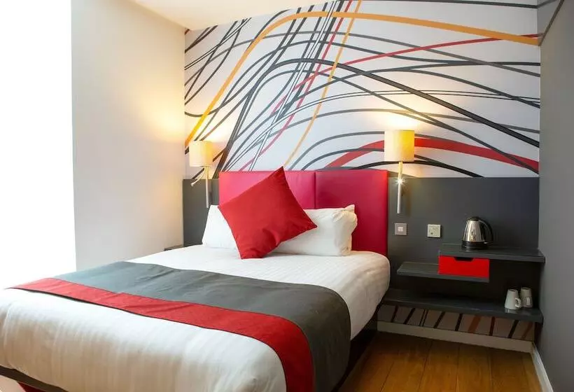Sleeperz Hotel Cardiff