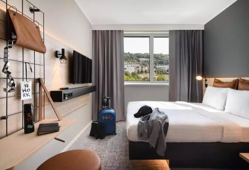 ホテル Moxy Stuttgart Feuerbach