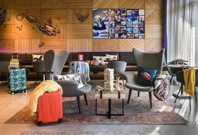 Hotel Moxy Stuttgart Feuerbach