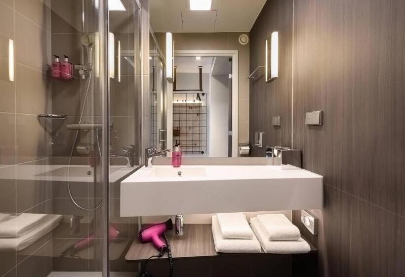 Hotel Moxy Stuttgart Feuerbach