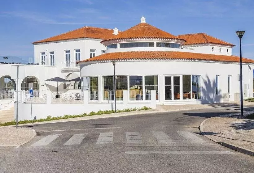 Eden Villas & Apartments