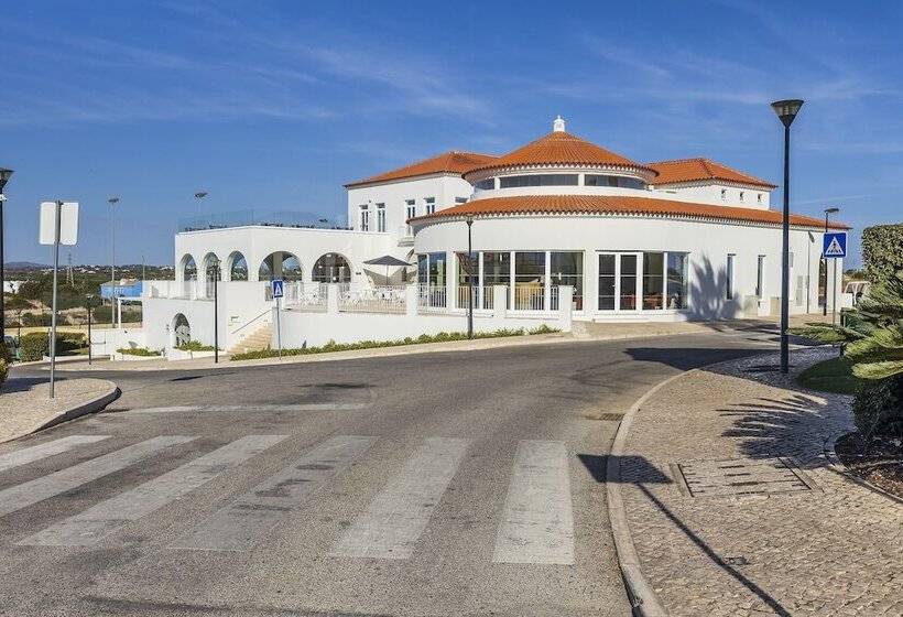 Eden Villas & Apartments