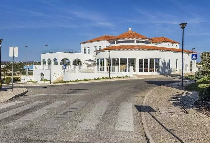 Eden Villas & Apartments