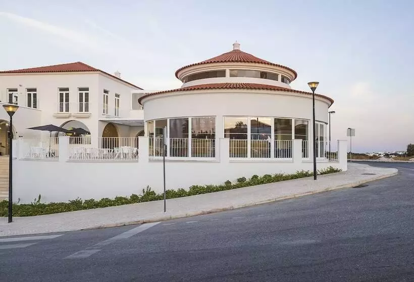 Eden Villas & Apartments