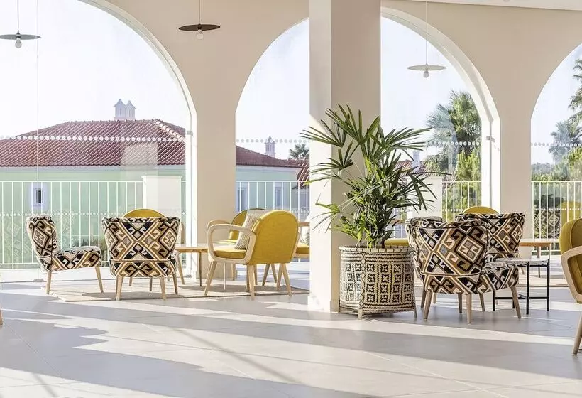 Eden Villas & Apartments