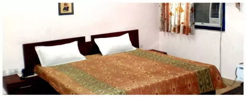 هتل Ambica Deluxe