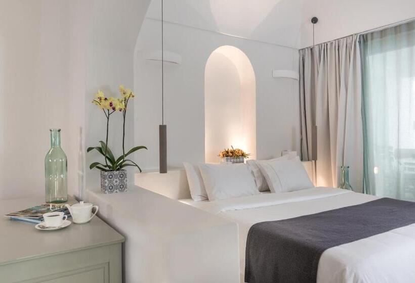 هتل Andronis Luxury Suites