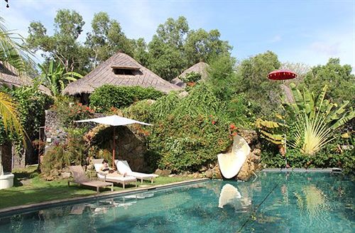 Отель Bloo Lagoon Village