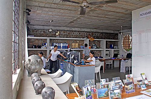 Отель Bloo Lagoon Village