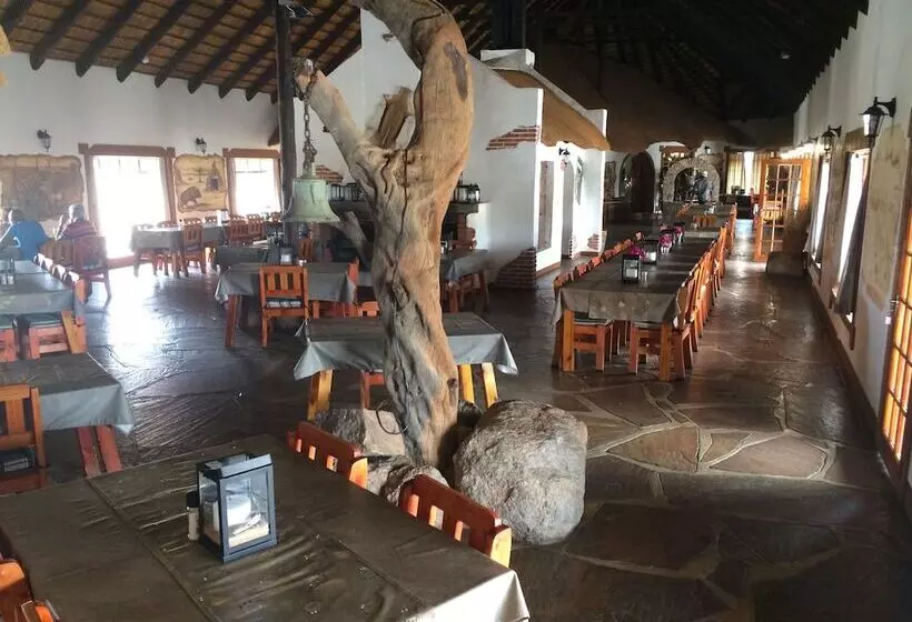 هتل Gondwana Canyon Village