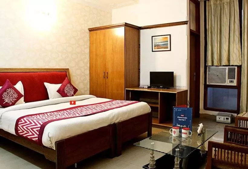 Hotel Capital O 3559 Sunrise Villa