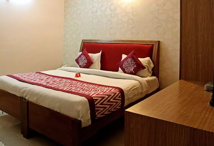 Hotel Capital O 3559 Sunrise Villa