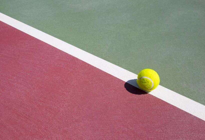 هتل Clarks Exotica Convention, Resort & Spa